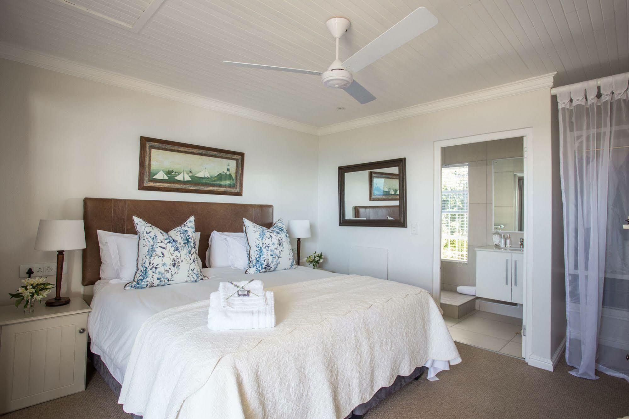 Ocean Watch Guest House Plettenberg Bay Exterior foto