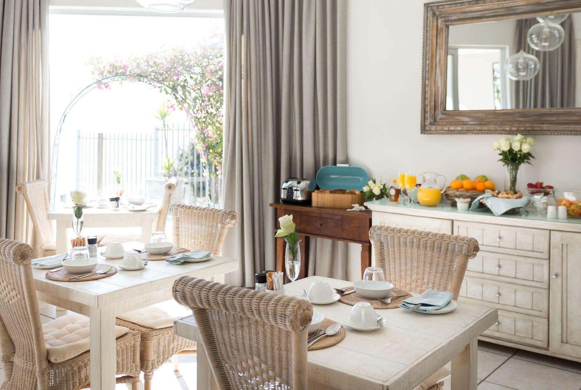 Ocean Watch Guest House Plettenberg Bay Exterior foto